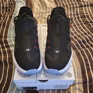 Paul George 3-(NIB)